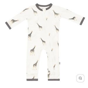 Kyte Baby Zippered Romper in Giraffe - 3-6 months